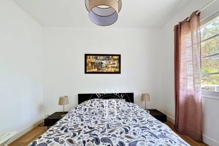 VILLA AVEC 4 CHAMBRES SITUÉE AU CENTRE DU CAP FERRET PROCHE DU MARCHE