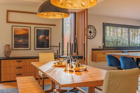 cuisine ouverte haut de gamme dans villa d’architecte