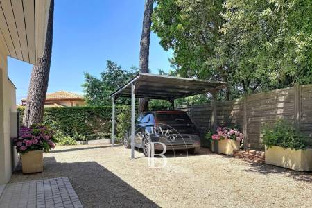 VILLA D’ARCHITECTE AVEC PISCINE AU PYLA-SUR-MER