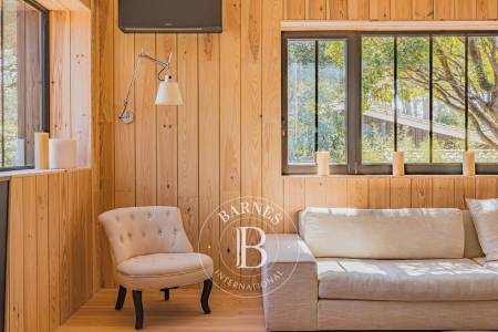 Véranda baignée de lumière naturelle – Barnes Bassin d’Arcachon