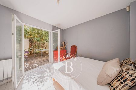 VILLA EN CENTRE VILLE D'ARCACHON, AVEC JARDIN ET TERRASSE