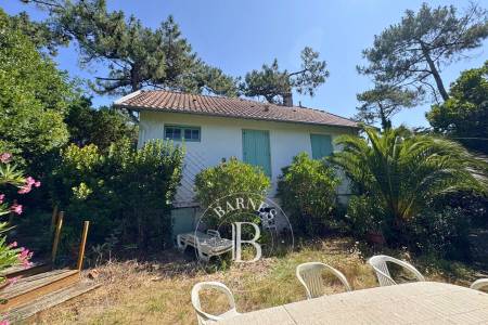 VILLA ARCACHONNAISE DES ANNÉES 50 AVEC DÉPENDANCE – SECTEUR DES 44 HECTARES, CAP FERRET