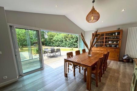 BELLE VILLA FAMILIALE, ENTIÈREMENT RÉNOVÉE, À CLAOUEY