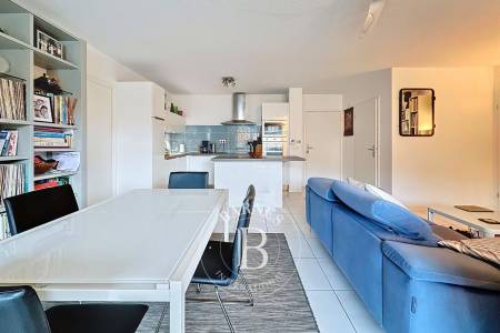 APPARTEMENT 4 PIÈCES AVEC TERRASSE, AU CALME, DANS UNE RÉSIDENCE RÉCENTE À ARCACHON CENTRE