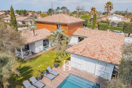 salle de bains moderne et lumineuse villa Gujan-Mestras