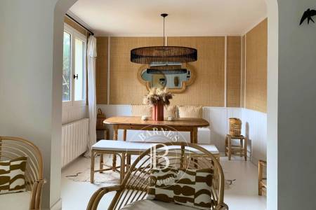 VILLA MITOYENNE AU CŒUR DU MIMBEAU, AVEC JARDIN ET TERRASSE AU CAP FERRET