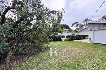 Notre zone d'activité pour ce service Achat et vente et location de biens immobiliers hauts de gamme