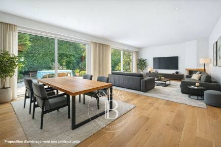 MAISON FAMILIALE AVEC 4 CHAMBRES, JARDIN ET GARAGE EN VILLE D’ÉTÉ À ARCACHON