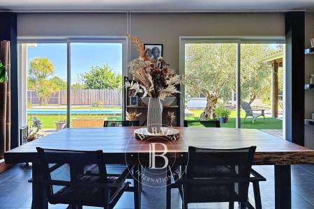 terrasse avec vue sur la forêt Lège Cap Ferret
