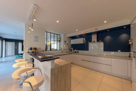 VILLA RÉCENTE A VENDRE BASSIN ARCACHON PROCHE GOLF