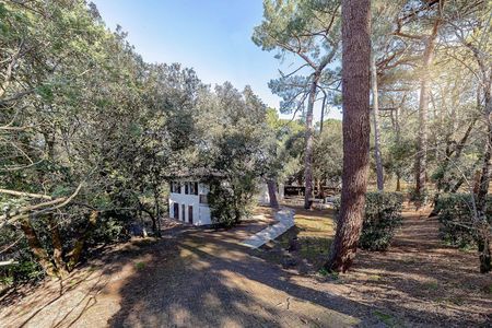 A VENDRE VILLA A RÉNOVER SECTEUR ERMITAGE PYLA SUR MER