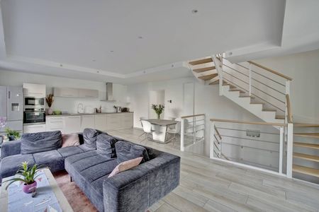 VILLA NEUVE PROCHE PLAGE PEREIRE ARCACHON