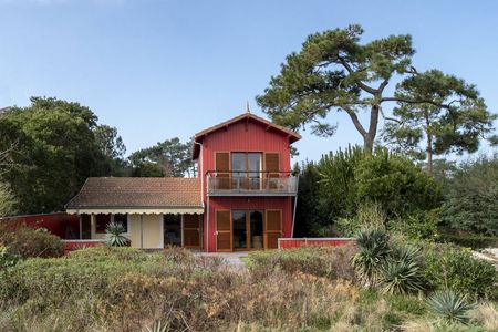 VILLA STYLE FERRET CAPIEN A VENDRE EN PREMIÈRE LIGNE AU CAP FERRET