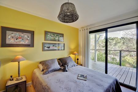 VILLA DE 4 CHAMBRES SITUÉE AUX ABATILLES PROCHE DES COMMERCES