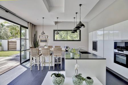 VILLA D'ARCHITECTE A VENDRE GOLF D'ARCACHON