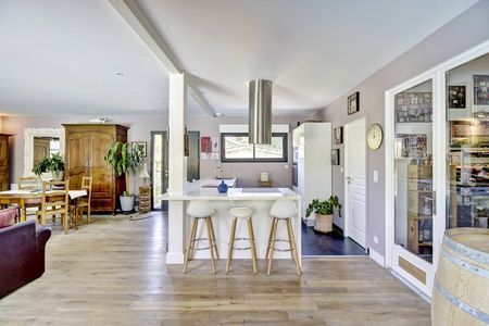 ACHAT BELLE VILLA SUR AUDENGE 33980