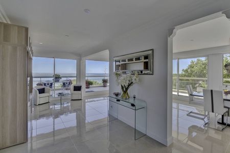 VENTE APPARTEMENT LUXE DANS L'UNE DES PLUS BELLES RÉSIDENCE BORD DE MER D'ARCACHON