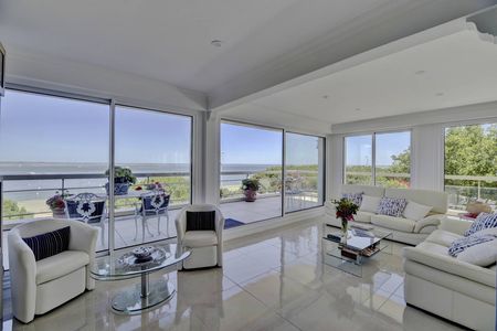 APPARTEMENT FRONT DE MER ARCACHON