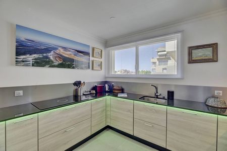 A VENDRE ARCACHON BEL APPARTEMENT EN PARFAIT ÉTAT DANS RÉSIDENCE DE STANDING