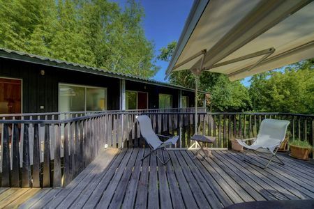A VENDRE CAP FERRET VILLA EN BOIS  AVEC JOLIE JARDIN ARBORÉ
