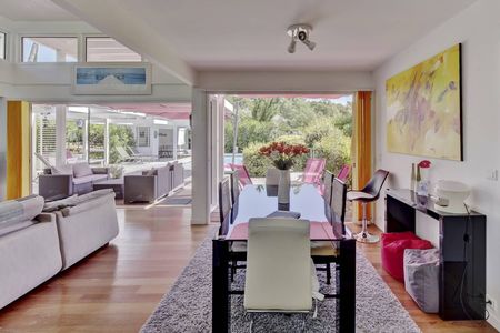 VILLA D'ARCHITECTE AVEC PISCINE EXPOSITION PLEIN SUD A VENDRE LÈGE CAP FERRET