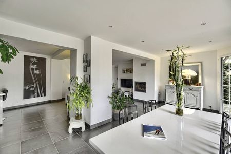 VILLA EN PARFAIT ÉTAT A VENDRE VILLE D'HIVER ARCACHON