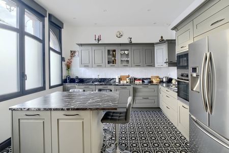 A VENDRE ARCACHON CENTRE BELLE VILLA ARCACHONNAISE