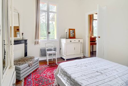 VILLA DE 5 CHAMBRES A VENDRE CAP FERRET 44 HECTARES