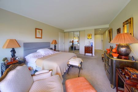 A VENDRE STUDIO ENTIÈREMENT RÉNOVÉ ARCACHON