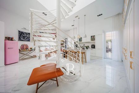 Suite parentale au rez-de-chaussée, villa familiale en vente à La Hume