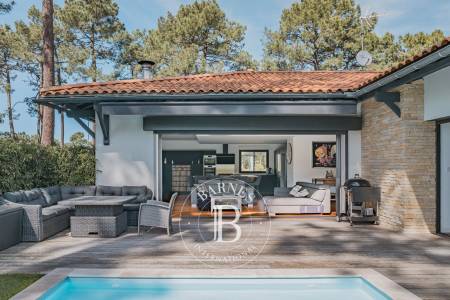villa avec piscine jacuzzi et jardin paysager Pyla-sur-Mer