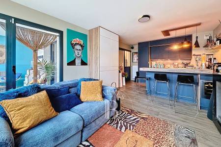 APPARTEMENT STANDING DE 45 M² DANS UNE RÉSIDENCE PRESTIGE À L’AIGUILLON