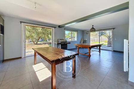 villa familiale proche plages et pistes cyclables