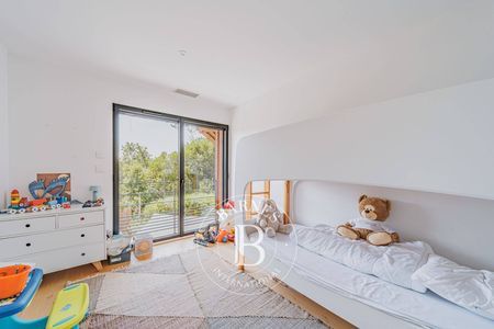 SUPERBE VILLA AVEC PISCINE AU PYLA-SUR-MER