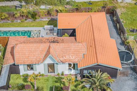 Villa rénovée en plein centre de La Teste-de-Buch par Barnes Bassin d’Arcachon