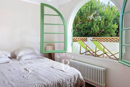 VILLA DE CHARME AU CŒUR DU CAP FERRET, AVEC VUE SUR LE PHARE