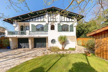 VILLA BASCO LANDAISE A VENDRE ARCACHON LE MOULLEAU