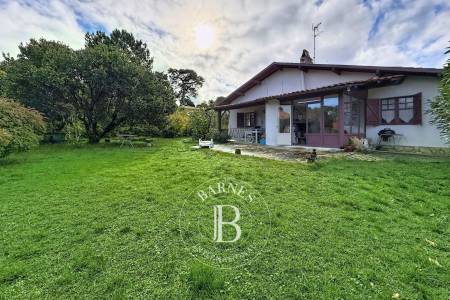 MAISON FAMILIALE BASCO-LANDAISE DE 160 M² AVEC JARDIN AUX ABATILLES À ARCACHON