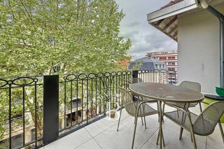 appartement de standing avec extérieur en plein cœur d’Arcachon