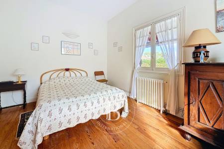 MAISON FAMILIALE BASCO-LANDAISE DE 160 M² AVEC JARDIN AUX ABATILLES À ARCACHON