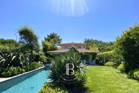 Villa bois haut de gamme avec piscine à Cap Ferret
