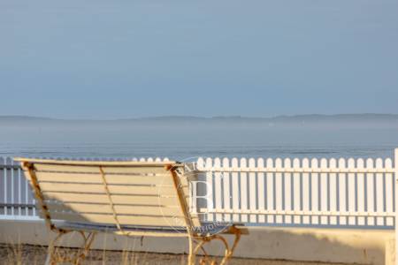 VILLA EN PREMIÈRE LIGNE AVEC ACCÈS PRIVATIF À LA PLAGE D'ARCACHON