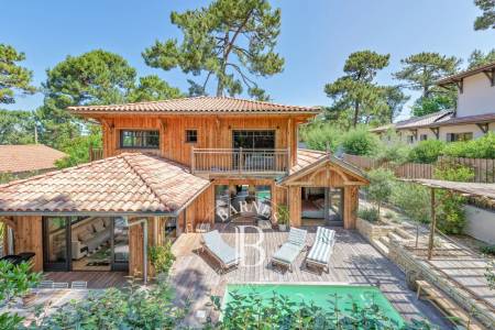 suite parentale avec salle de bain et dressing au Pyla