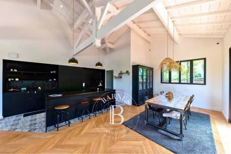 Trois chambres à l’étage avec salles de bains – villa Pyla