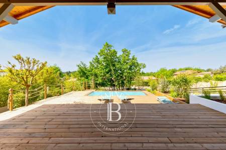 Agence immobilière Barnes Bassin d’Arcachon – villa à vendre près du Pyla