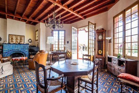 BELLE PROPRIÉTÉ EN CENTRE VILLE ANDERNOS LES BAINS PROCHE PLAGE