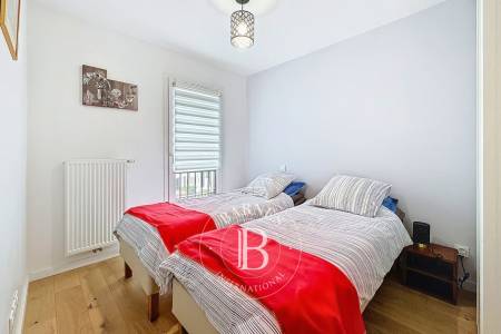 APPARTEMENT 3 PIÈCES AU CALME DANS RÉSIDENCE RÉCENTE À ARCACHON CENTRE