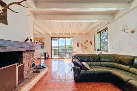 VILLA À RÉNOVER AVEC STUDIO INDÉPENDANT SUR TERRAIN DE 1 200 M² AU DOMAINE DE LA FORÊT À ARCACHON