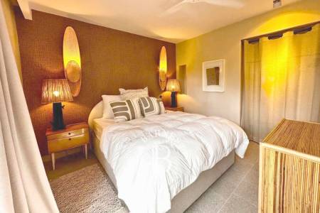 VILLA MEUBLÉE IDÉALE EN PIED À TERRE, EN PLEIN CENTRE DU CAP FERRET