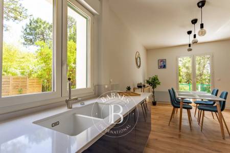 cuisine ouverte équipée appartement Pyla-sur-Mer résidence basque